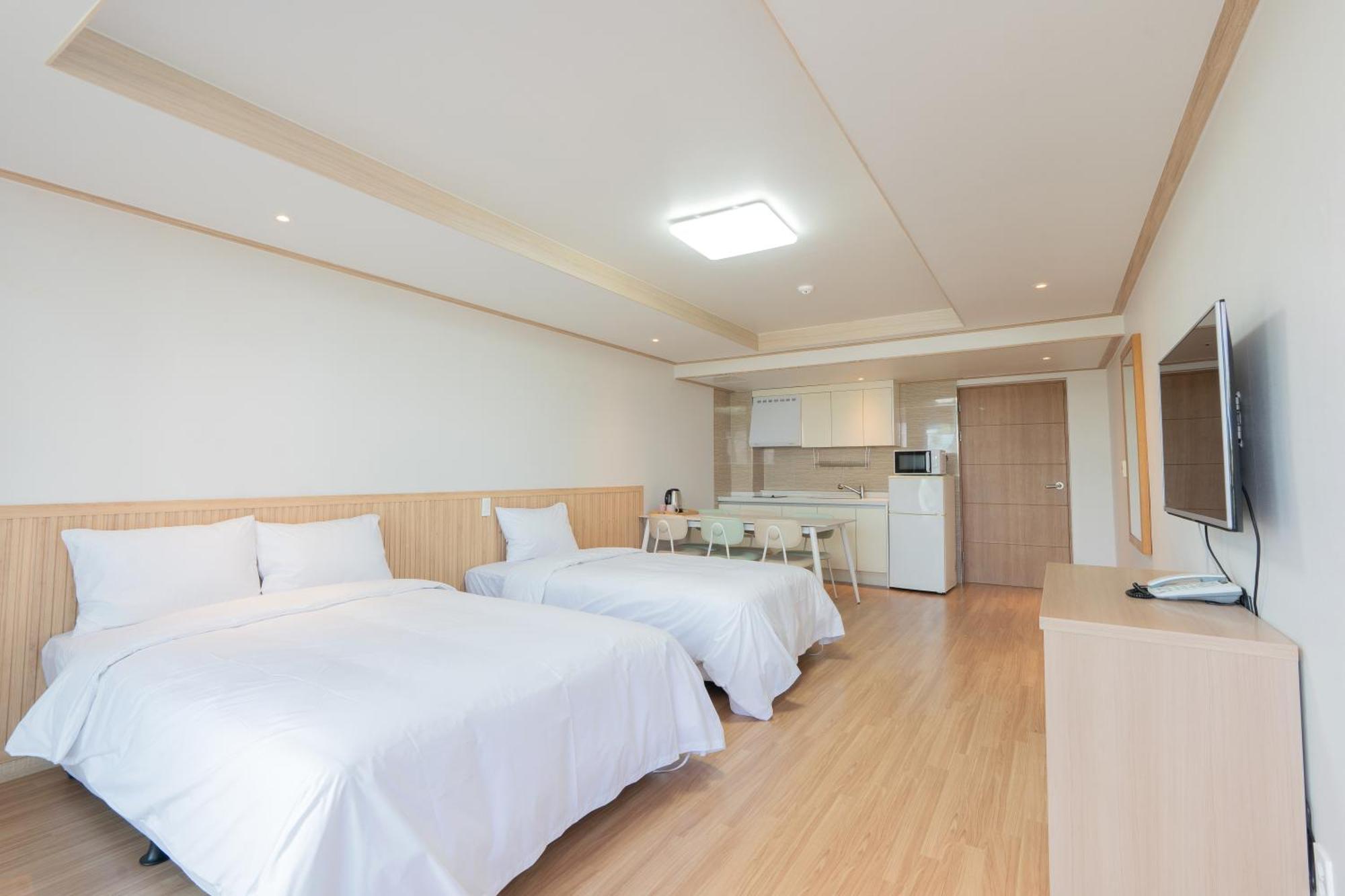 Ocean Palade Hotel Jeju Exterior foto